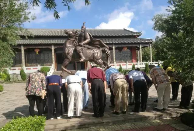 五湖四海的蒙氏宗亲相聚海口成立蒙氏文化研究会