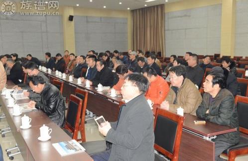 全国各地康氏宗亲相聚河南鹤壁，商讨古卫国康氏文化苑建设