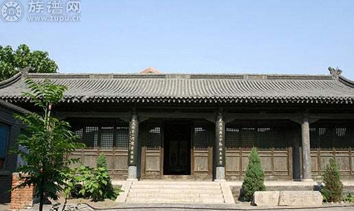 这是一座人才辈出始建于明朝初年的正定县梁氏宗祠