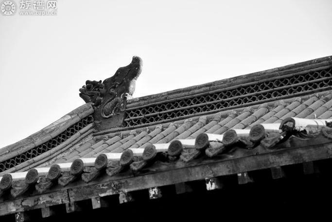 这是一座人才辈出始建于明朝初年的正定县梁氏宗祠